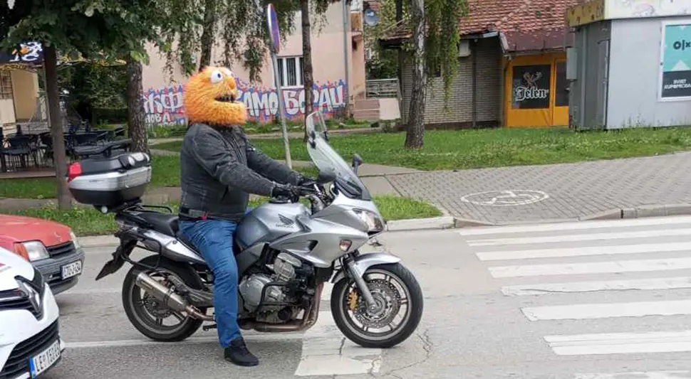 бајкер .webp